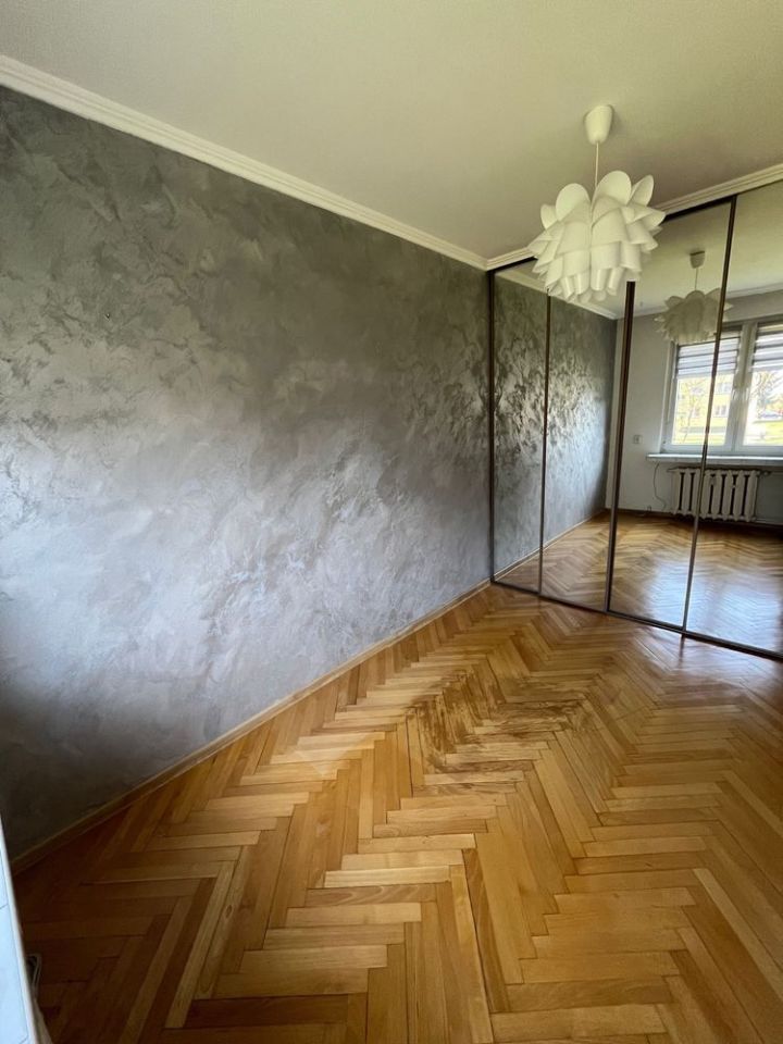 Mieszkanie 4-pokojowe Kazimierza Wielka. Zdjęcie 5