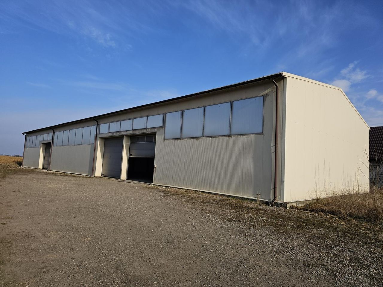 Hala/magazyn Odechów. Zdjęcie 9