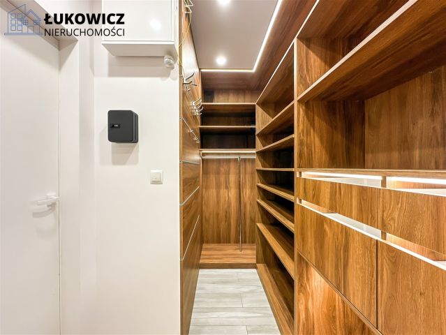 Mieszkanie 3-pokojowe Bielsko-Biała. Zdjęcie 19