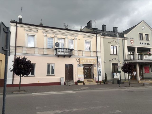 Mieszkanie 3-pokojowe Chmielnik. Zdjęcie 1