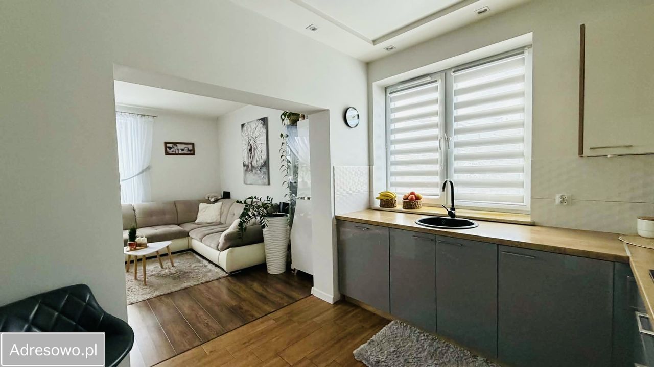 dom wolnostojący Pruszków Centrum, al. Wojska Polskiego. Zdjęcie 4