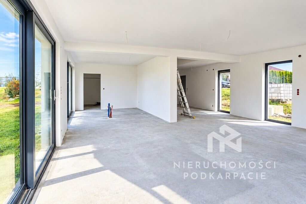 dom wolnostojący, 5 pokoi Siedliska. Zdjęcie 17