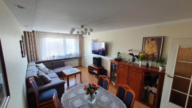 Mieszkanie 3-pokojowe Jaworzno Centrum, ul. Wandy. Zdjęcie 1