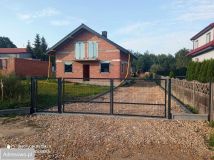 dom wolnostojący, 4 pokoje Zrębice Zrębice Pierwsze, ul. Strażacka. Zdjęcie 1