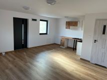 Mieszkanie 1-pokojowe Stobiecko Szlacheckie. Zdjęcie 3