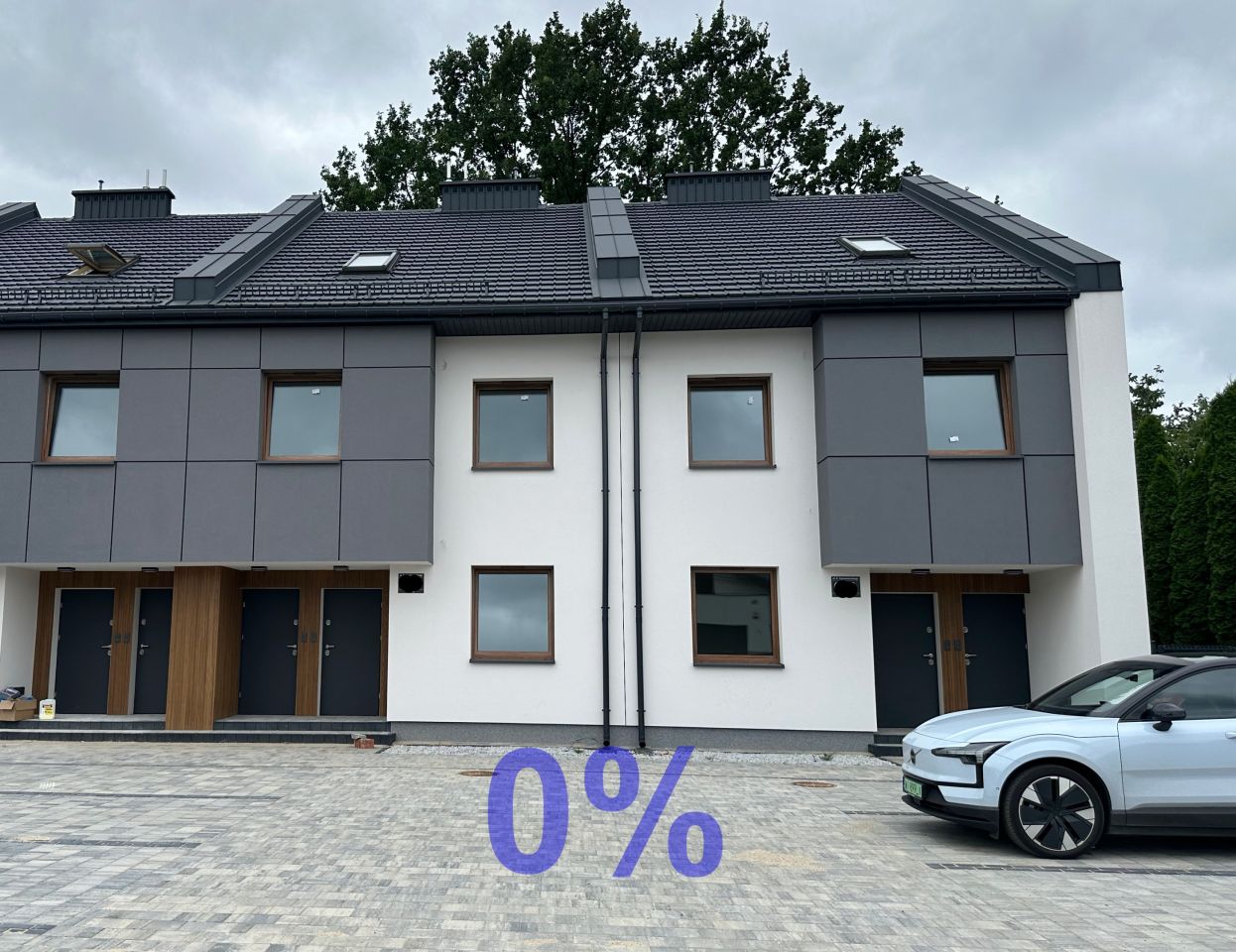 Mieszkanie 5-pokojowe Marki Pustelnik. Zdjęcie 1