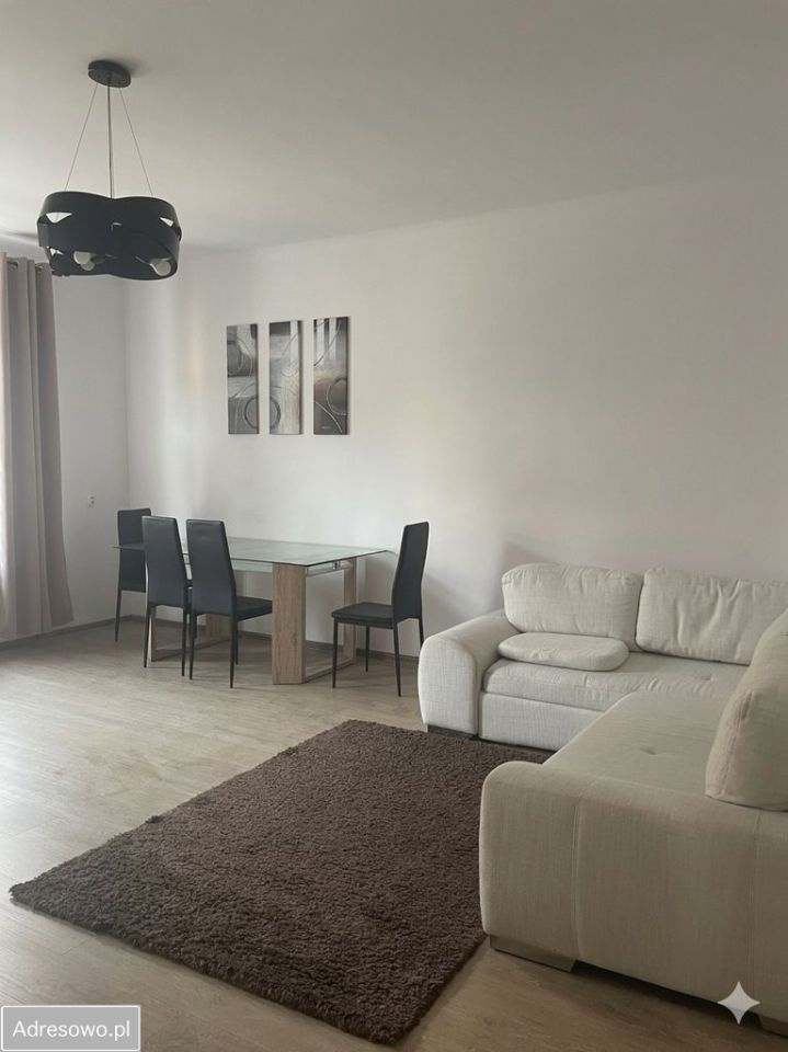 Mieszkanie 2-pokojowe Legnica. Zdjęcie 2