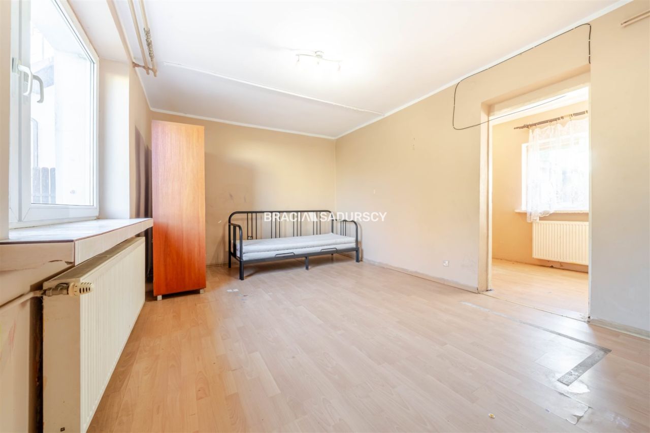 dom wolnostojący, 2 pokoje Kraków Bieżanów, ul. Braterska. Zdjęcie 24