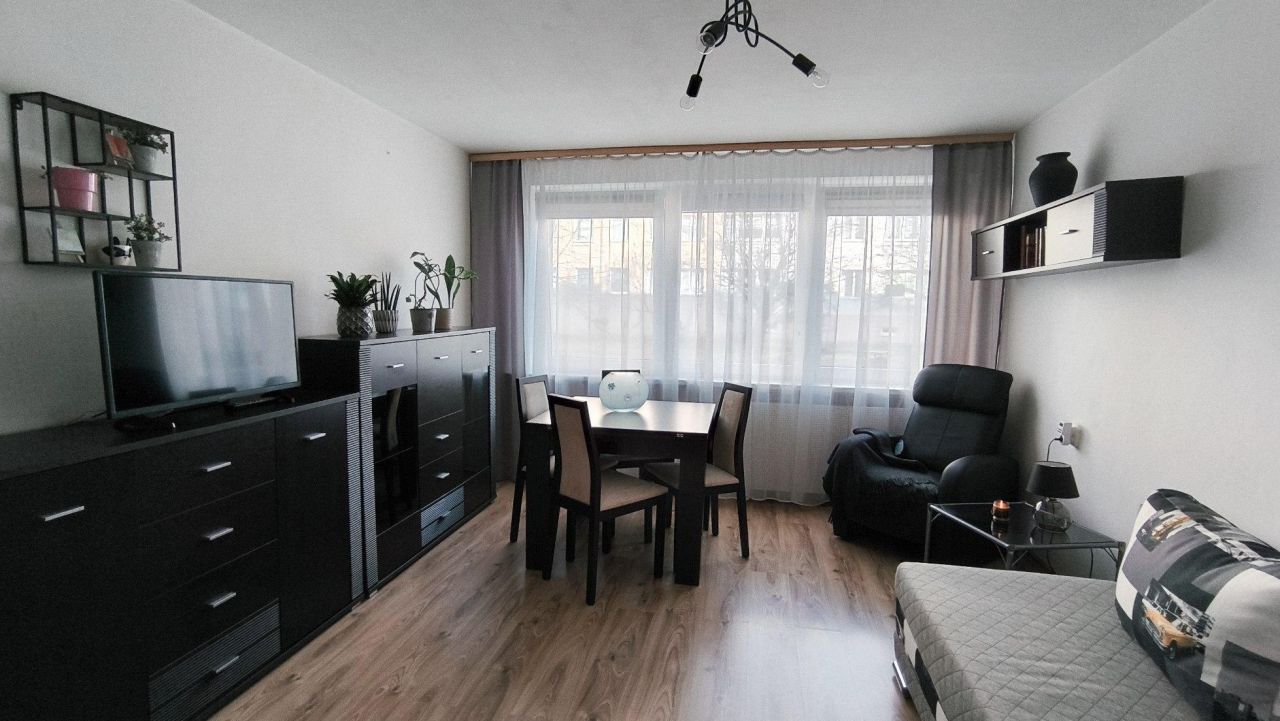 Mieszkanie 2-pokojowe Żyrardów, ul. Stefana Żeromskiego. Zdjęcie 2