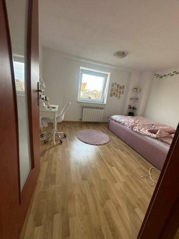 Mieszkanie 5-pokojowe Kluczbork Centrum, ul. Grunwaldzka. Zdjęcie 10