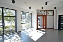 Lokal Piaseczno Centrum, ul. Tadeusza Kościuszki. Zdjęcie 1