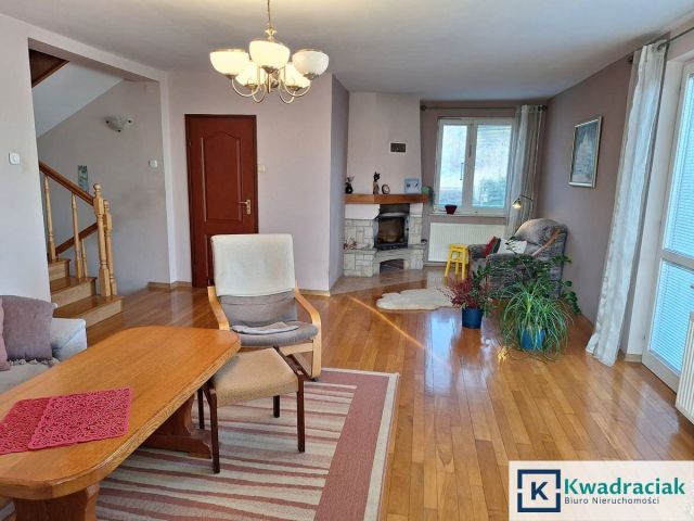 dom wolnostojący, 5 pokoi Mokre. Zdjęcie 9