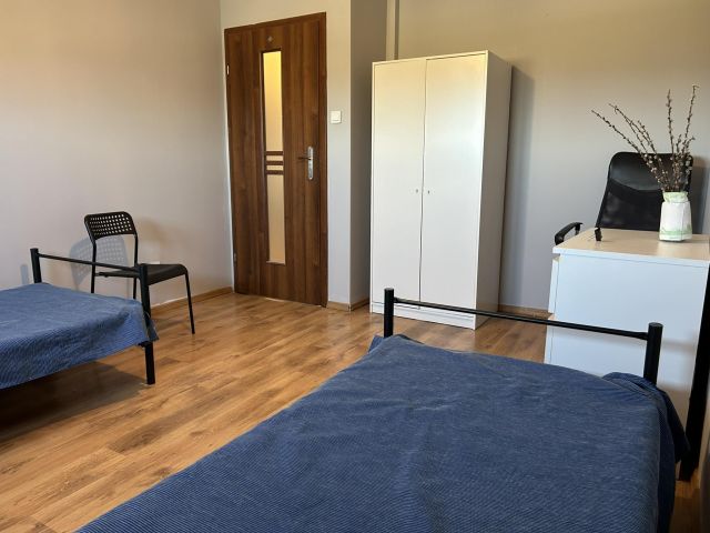 dom szeregowy, 6 pokoi Kruszewnia, os. Osiedle Izabelin. Zdjęcie 4