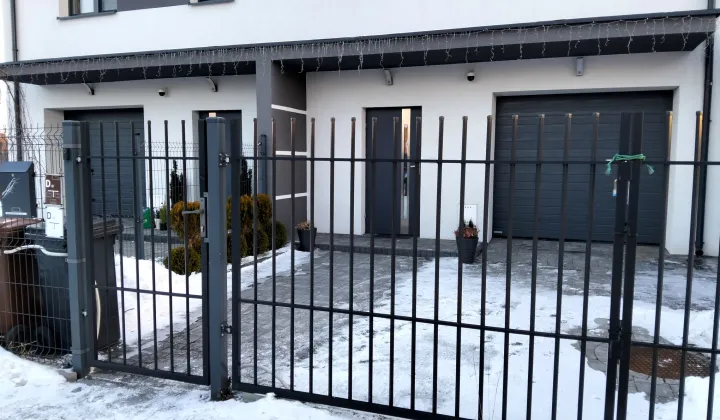 dom szeregowy, 4 pokoje Błonie, ul. Bieniewicka