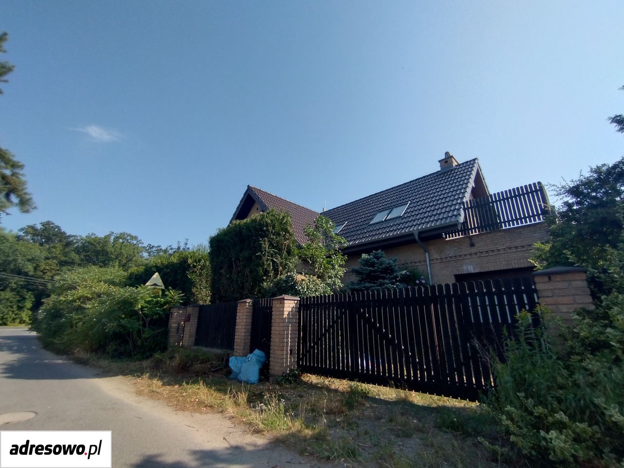 dom wolnostojący, 4 pokoje Domaszczyn, ul. Różana. Zdjęcie 1