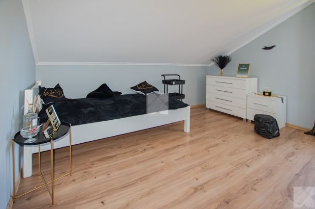 dom wolnostojący, 5 pokoi Skolin. Zdjęcie 18