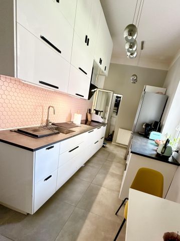 Mieszkanie 3-pokojowe Legnica Tarninów, ul. Elizy Orzeszkowej. Zdjęcie 5