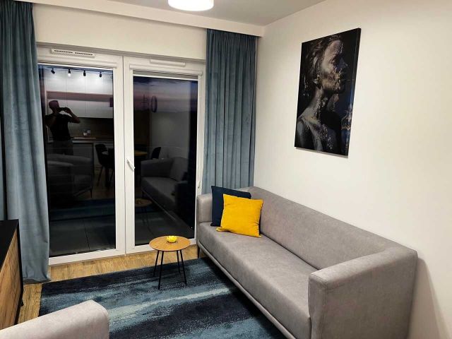 Mieszkanie 2-pokojowe Łódź Polesie, ul. Krzysztofa Cedry. Zdjęcie 1