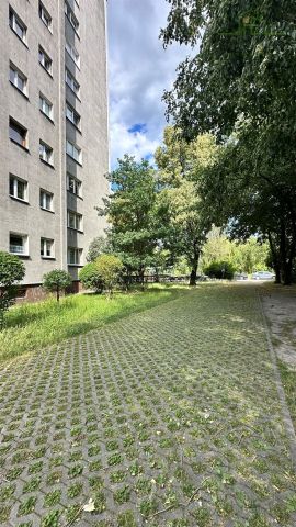 Mieszkanie 3-pokojowe Kielce Centrum, ul. bp. Czesława Kaczmarka. Zdjęcie 8