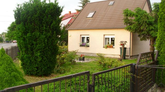 dom wolnostojący, 4 pokoje Sztum, ul. Kwidzyńska. Zdjęcie 1