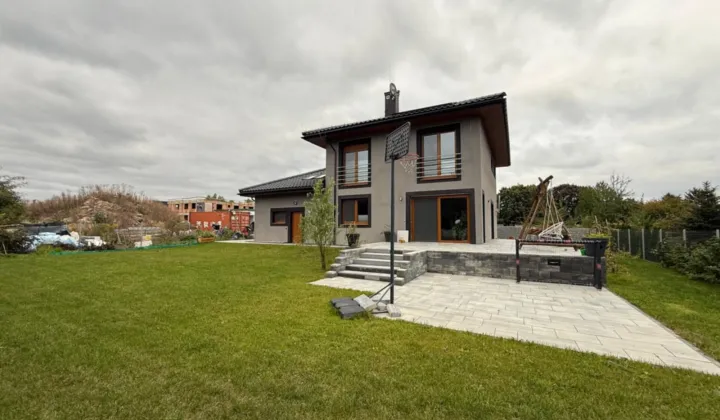 dom wolnostojący, 6 pokoi Łódź Widzew, ul. Łukaszewska