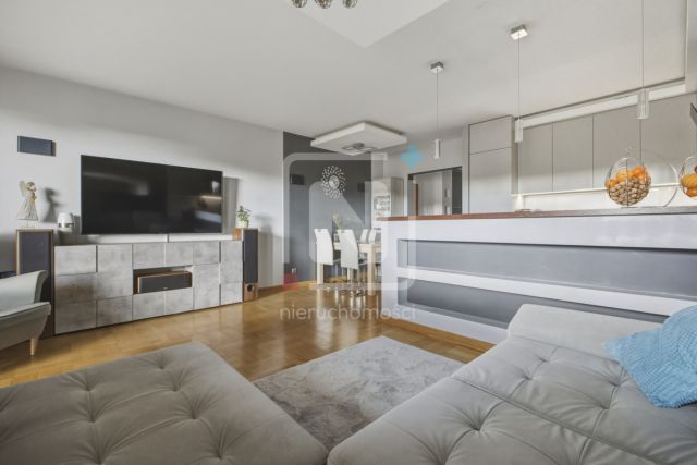 Mieszkanie 3-pokojowe Warszawa Ursus, ul. Józefa Chełmońskiego. Zdjęcie 1