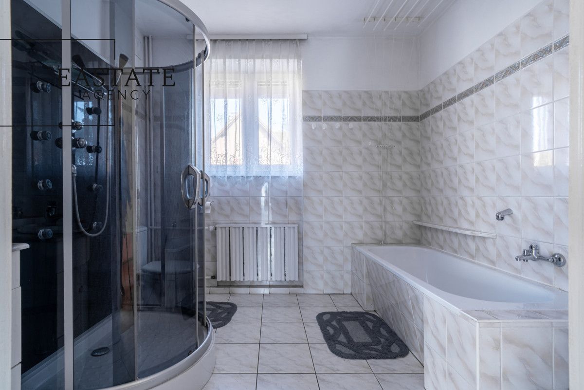 dom wolnostojący, 11 pokoi Rumia, ul. Oliwska. Zdjęcie 8