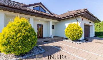 dom wolnostojący, 8 pokoi Uniszowice