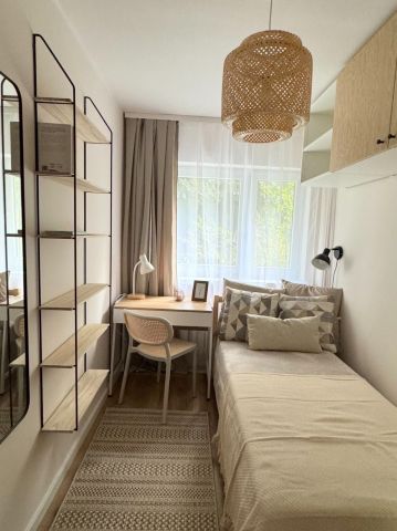 Pokój Warszawa Żoliborz, ul. Władysława Broniewskiego. Zdjęcie 1