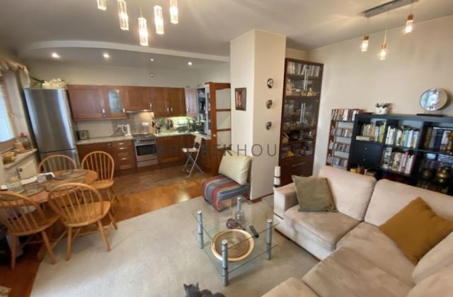 Mieszkanie 4-pokojowe Warszawa Ursynów, ul. Stryjeńskich. Zdjęcie 1