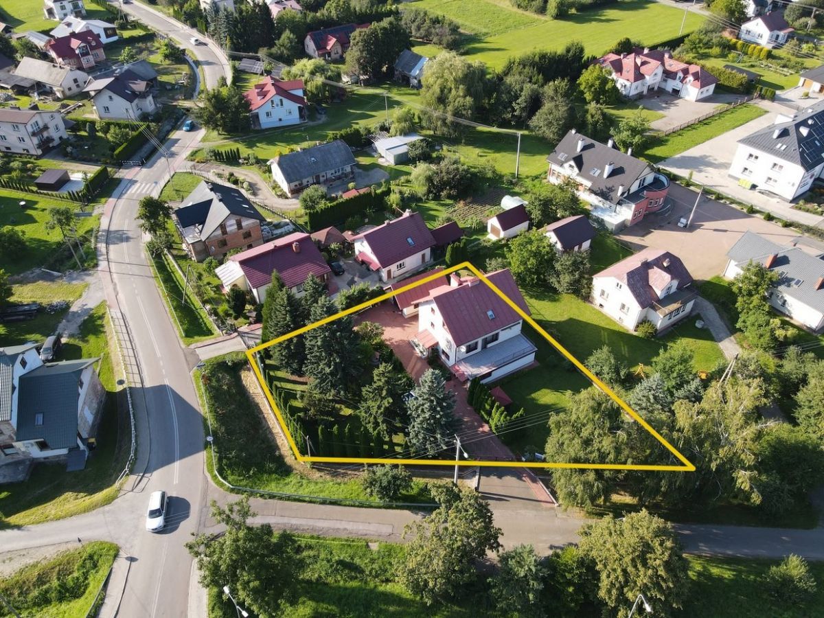dom wolnostojący, 7 pokoi Besko. Zdjęcie 8