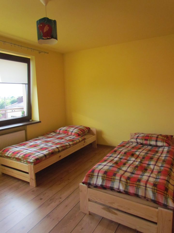 dom wolnostojący, 9 pokoi Radomsko, ul. Gołębia. Zdjęcie 4