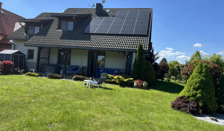 dom wolnostojący, 6 pokoi Kozakowice Górne, ul. Osiedlowa