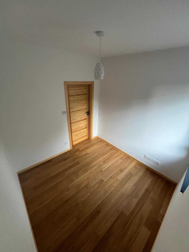 Mieszkanie 3-pokojowe Katowice Zarzecze, ul. Konrada Swinarskiego. Zdjęcie 4
