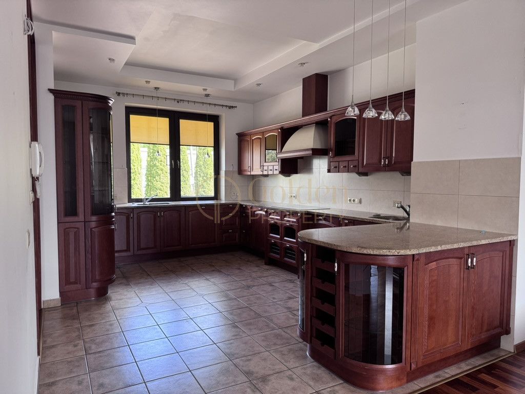 dom wolnostojący, 7 pokoi Chwaszczyno, ul. Wąska. Zdjęcie 7