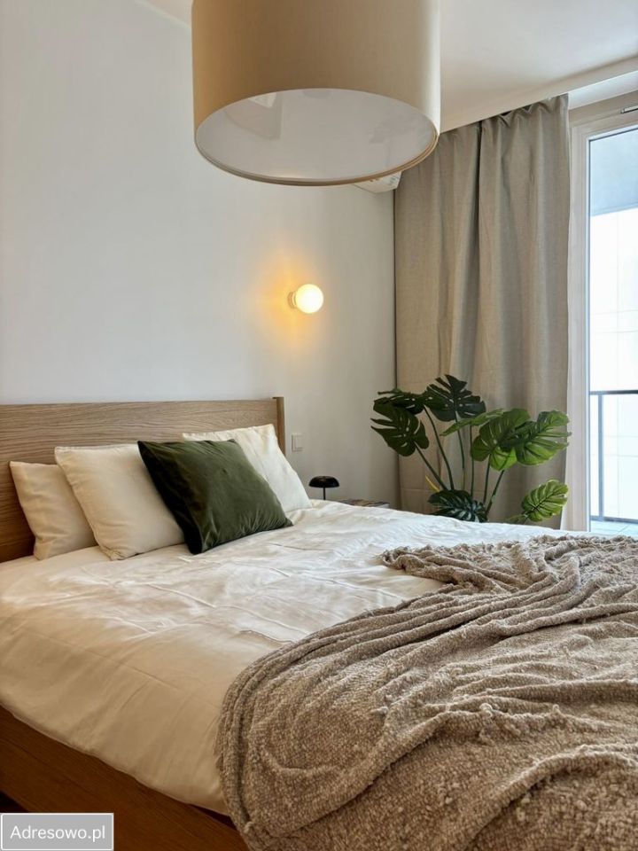 Mieszkanie 2-pokojowe Warszawa Śródmieście, ul. Chmielna. Zdjęcie 12