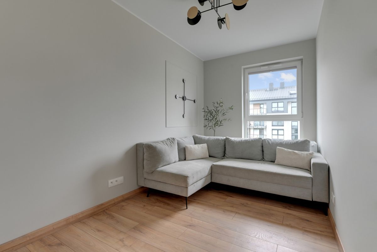 Mieszkanie 3-pokojowe Kosakowo. Zdjęcie 9