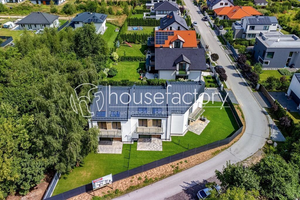 dom szeregowy, 5 pokoi Łódź Stoki. Zdjęcie 3