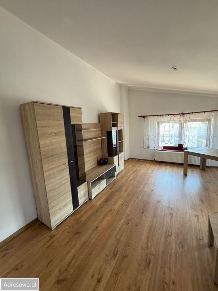 dom wolnostojący, 5 pokoi Piława Górna. Zdjęcie 19