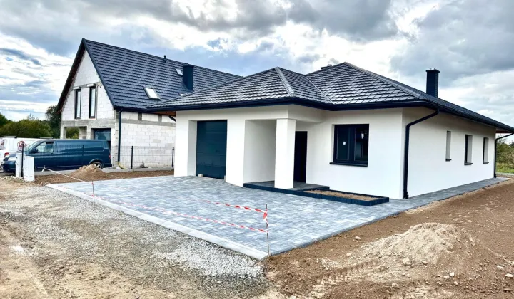 dom wolnostojący, 4 pokoje Rzeszów Załęże, ul. Jaspisowa