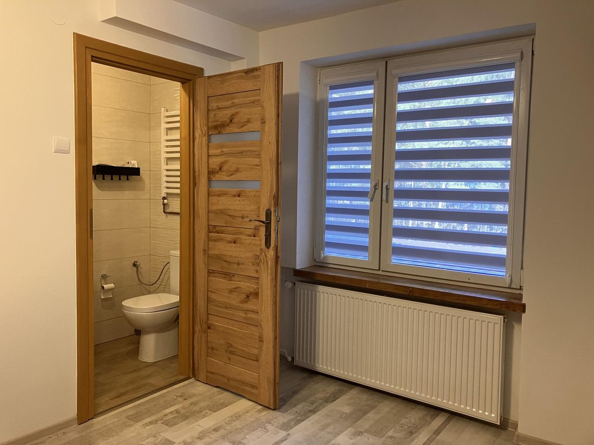 Nieruchomość komercyjna Serpelice. Zdjęcie 10