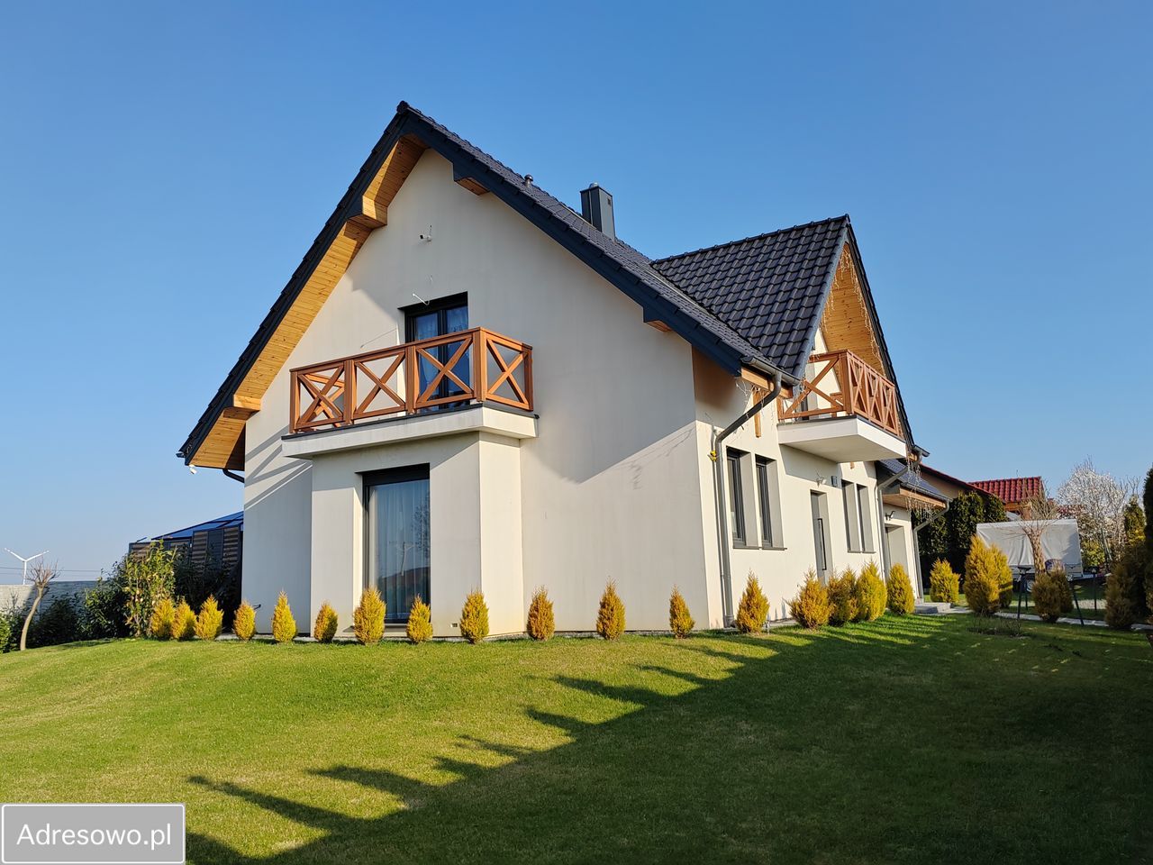 dom wolnostojący, 5 pokoi Nielubia. Zdjęcie 4