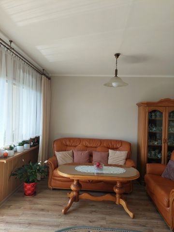 Mieszkanie 3-pokojowe Żory Śródmieście, os. Sikorskiego. Zdjęcie 1