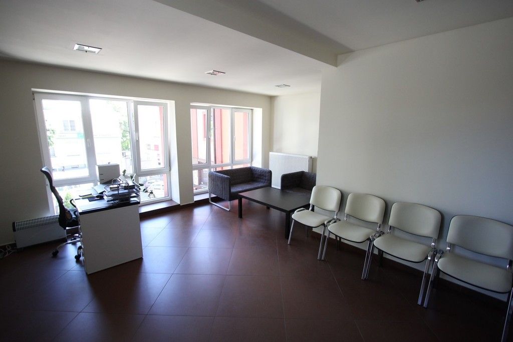 Biuro Kłodzko, ul. Stefana Okrzei. Zdjęcie 2