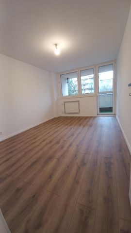 Mieszkanie 3-pokojowe Wrocław Kuźniki, ul. Hermanowska. Zdjęcie 6