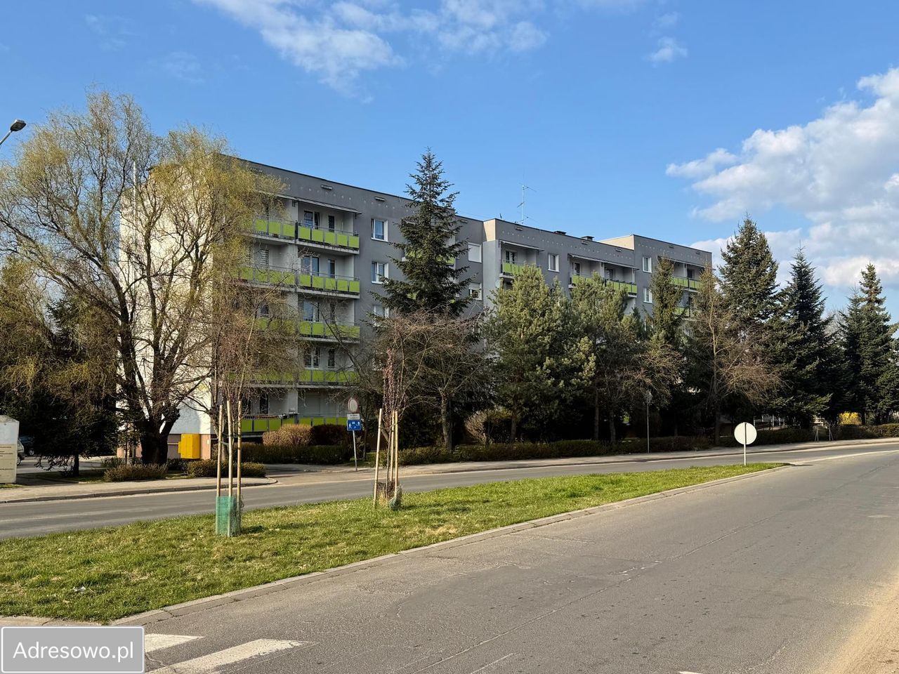 Mieszkanie 3-pokojowe Żary, ul. Długosza. Zdjęcie 3