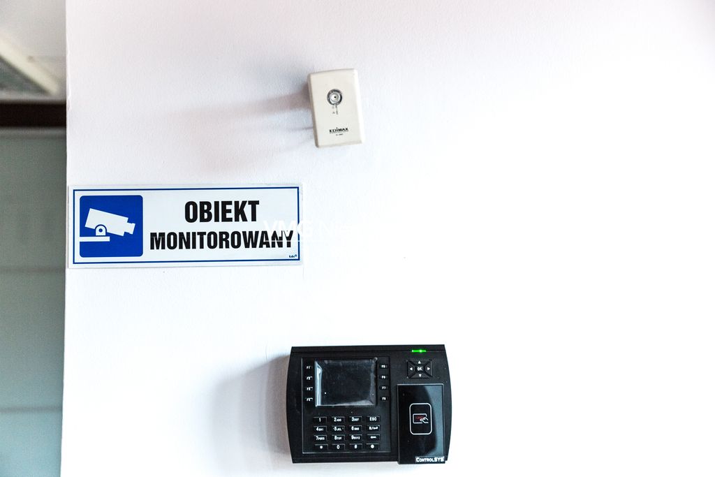 dom wolnostojący, 19 pokoi Warszawa Wawer. Zdjęcie 18