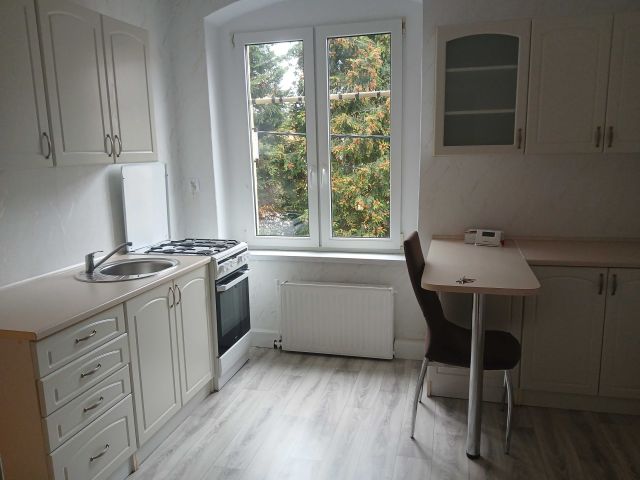 Mieszkanie 2-pokojowe Ruda Śląska Chebzie, ul. Nowobytomska. Zdjęcie 1