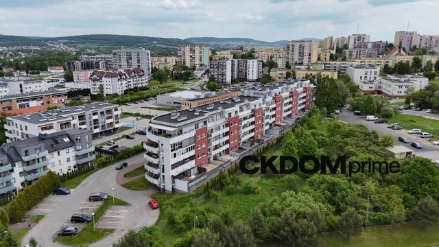 Mieszkanie 5-pokojowe Kielce. Zdjęcie 21