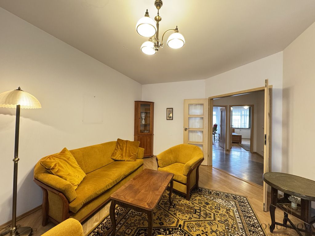 Mieszkanie 3-pokojowe Warszawa Wilanów, al. Wilanowska. Zdjęcie 4